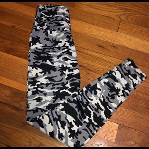 Booty By Brabants Camo Leggings
